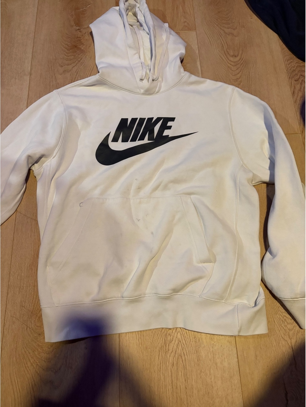 nike hoodie size M